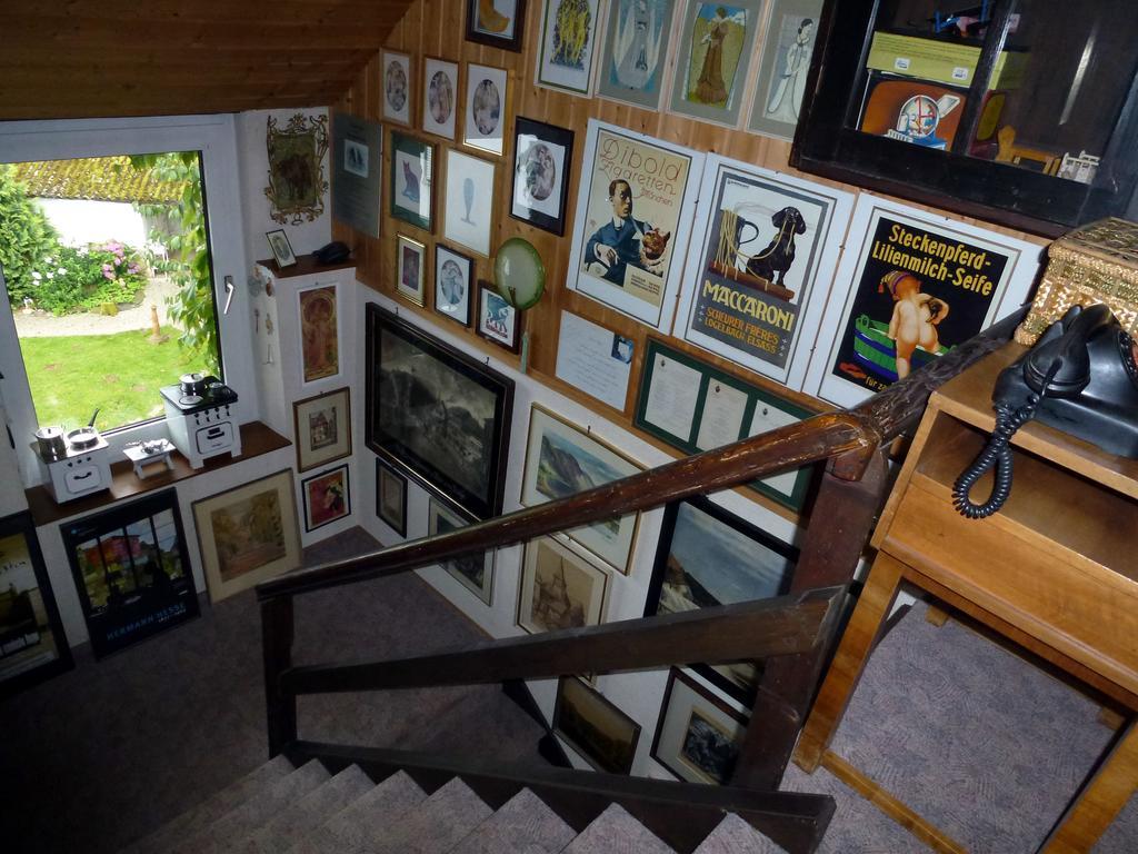 Romantikzimmer Im Antiquariat Sonnschied Екстериор снимка